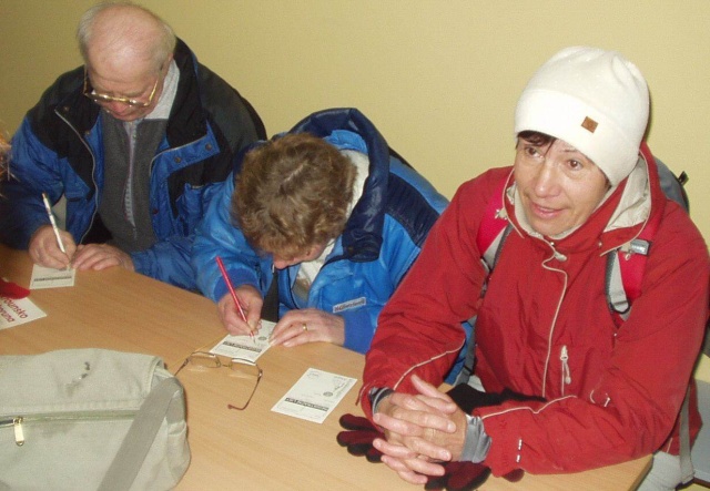 05_Vyplnovani registracnich listku.jpg